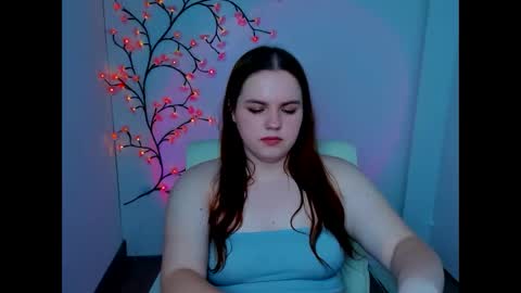 Reina online show from March 29, 7:08 am