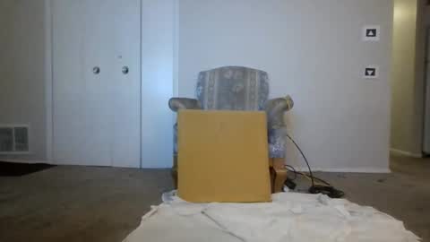 Snapshot of rejectusa chatting on February 6, 12:59 am rejectusa online show from February 6, 12:59 am