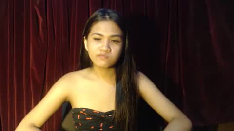 Snapshot of rema_thebigcock chatting on February 1, 1:20 pm rema_thebigcock online show from February 1, 1:20 pm