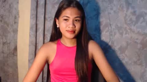 Snapshot of rema_thebigcock chatting on February 15, 8:27 pm rema_thebigcock online show from February 15, 8:27 pm