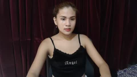 Snapshot of rema_thebigcock chatting on April 23, 5:08 am rema_thebigcock online show from April 23, 5:08 am