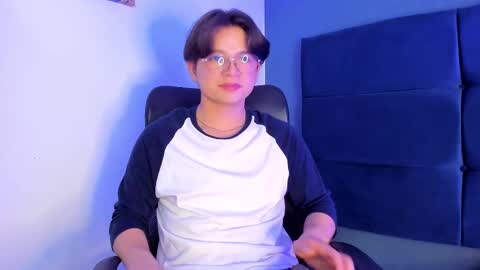 RemiBlythe online show from December 28, 8:36 pm