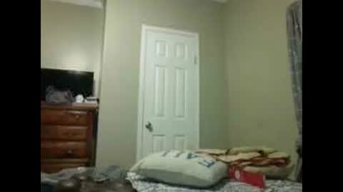 Snapshot of remshotdt chatting on January 29, 9:01 am remshotdt online show from January 29, 9:01 am