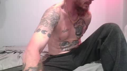 Snapshot of remshotdt chatting on March 1, 5:42 am remshotdt online show from March 1, 5:42 am