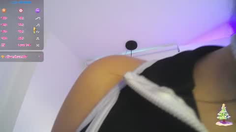 Snapshot of renata_russo chatting on July 9, 8:02 pm online show from July 9, 8:02 pm