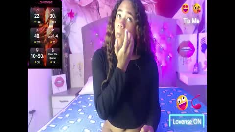 RENATA VALENTINA online show from May 15, 1:07 pm