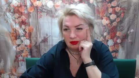 Snapshot of renatadaster chatting on March 1, 6:10 pm RenataDaster online show from March 1, 6:10 pm