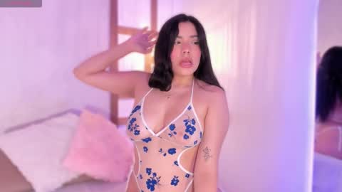 Snapshot of renataleclair chatting on February 16, 3:52 pm renataleclair online show from February 16, 3:52 pm