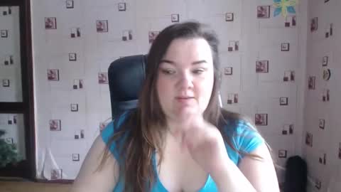 renataoia online show from February 15, 11:06 am