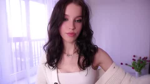 Naomi online show from March 13, 1:29 pm