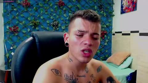 R E N E  online show from February 18, 7:21 am