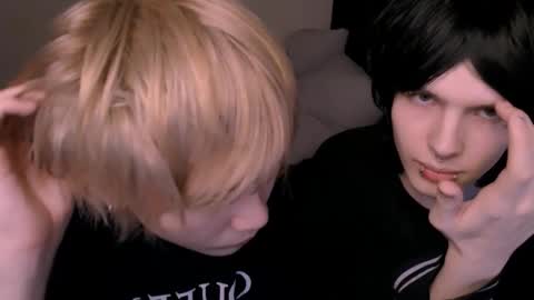 Snapshot of rennuts chatting on February 3, 2:10 am rennuts online show from February 3, 2:10 am