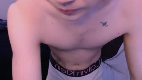 Snapshot of rennuts chatting on February 19, 2:57 pm rennuts online show from February 19, 2:57 pm