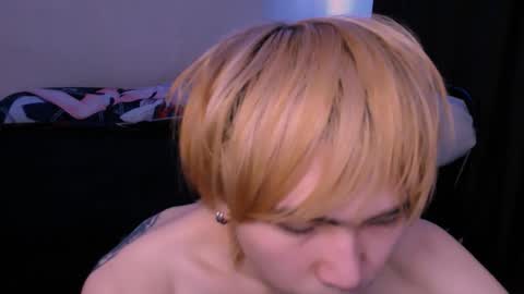 Snapshot of rennuts chatting on February 20, 11:11 am rennuts online show from February 20, 11:11 am