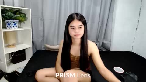 Snapshot of rennygurl chatting on October 14, 3:29 am rennygurl online show from October 14, 3:29 am