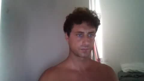 Snapshot of renud chatting on September 11, 11:05 pm renud online show from September 11, 11:05 pm