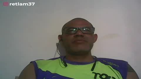 Snapshot of retlam37 chatting on January 7, 6:48 am Walter online show from January 7, 6:48 am