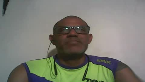 Snapshot of retlam37 chatting on January 9, 7:42 am Walter online show from January 9, 7:42 am