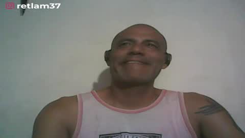 Snapshot of retlam37 chatting on March 16, 5:44 am Walter online show from March 16, 5:44 am