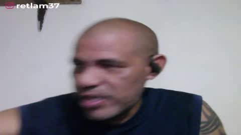 Snapshot of retlam37 chatting on April 19, 5:56 pm Walter online show from April 19, 5:56 pm