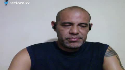 Snapshot of retlam37 chatting on April 21, 3:02 am Walter online show from April 21, 3:02 am