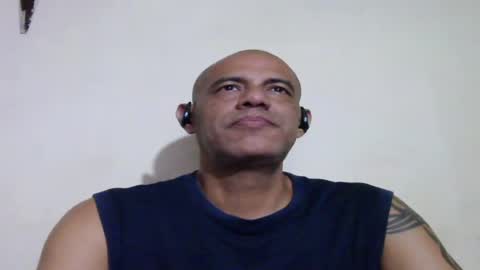 Snapshot of retlam37 chatting on May 16, 5:04 am Walter online show from May 16, 5:04 am