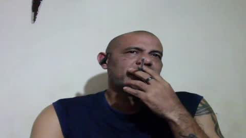 Snapshot of retlam37 chatting on June 9, 3:51 am Walter online show from June 9, 3:51 am