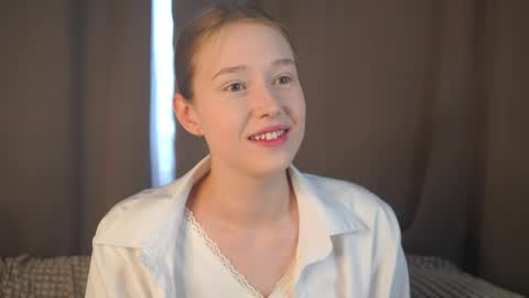 revamcallister online show from May 22, 11:16 am