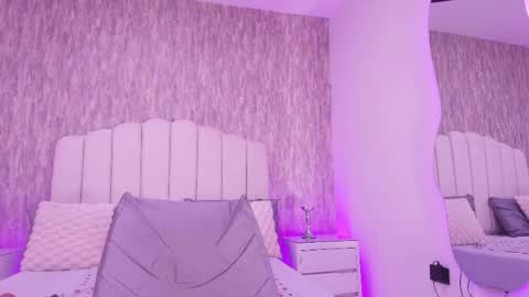Snapshot of reven_lilith chatting on March 30, 3:07 am REVEN online show from March 30, 3:07 am