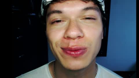 Snapshot of rexbunnybody chatting on February 22, 5:46 pm Rex online show from February 22, 5:46 pm