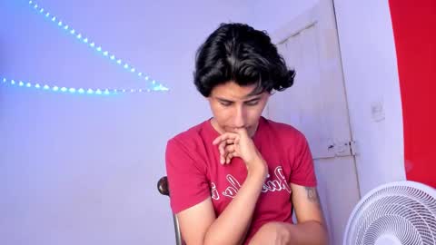 reylatino24 online show from February 27, 1:16 am