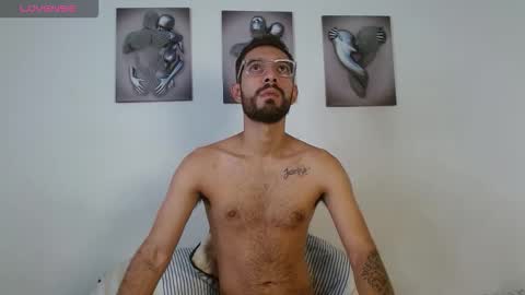 Snapshot of reypablo1 chatting on September 21, 3:57 pm REY PABLO Independent online show from September 21, 3:57 pm