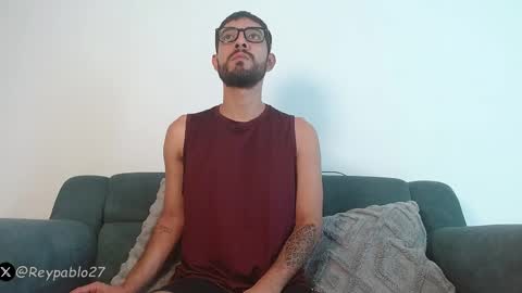 REY PABLO Independent online show from April 6, 7:26 pm