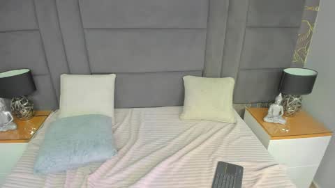Snapshot of reze_chaw chatting on April 29, 5:30 pm Reze online show from April 29, 5:30 pm
