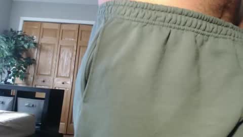 Snapshot of rfit1 chatting on February 12, 6:36 pm rfit1 online show from February 12, 6:36 pm