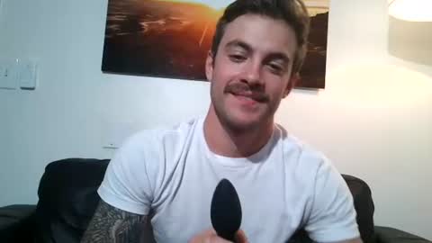 Ryan online show from November 10, 6:18 pm