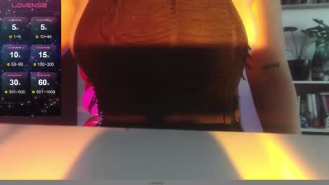 Snapshot of rhaenyra_ chatting on September 21, 10:00 pm Rhaenyra online show from September 21, 10:00 pm