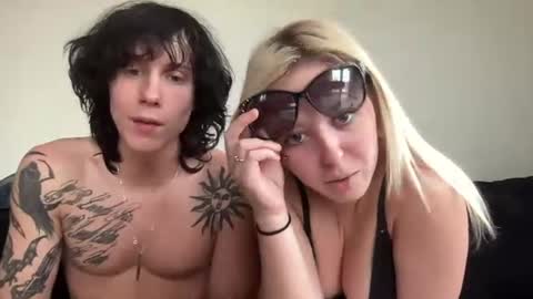 Snapshot of rhaenyra_daemon chatting on July 16, 9:10 pm Rhaenyra Daemon online show from July 16, 9:10 pm