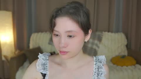 Snapshot of rhebageigel chatting on May 24, 7:19 pm Nanami online show from May 24, 7:19 pm