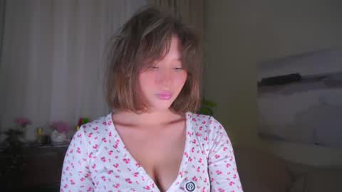 Snapshot of rhebageigel chatting on June 22, 8:28 pm Nanami online show from June 22, 8:28 pm
