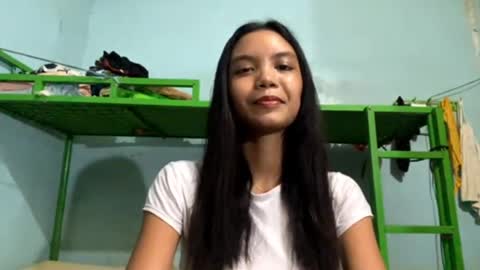 Aria online show from May 10, 2:22 pm