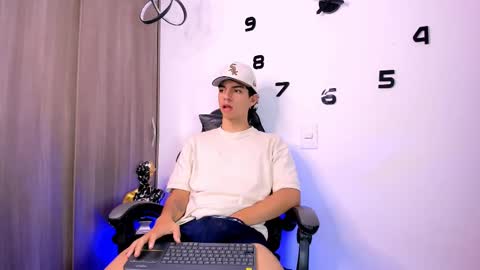 rhys_jagger_ online show from October 10, 6:45 am