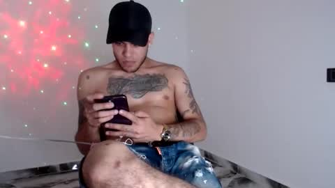 juan online show from May 6, 6:46 pm