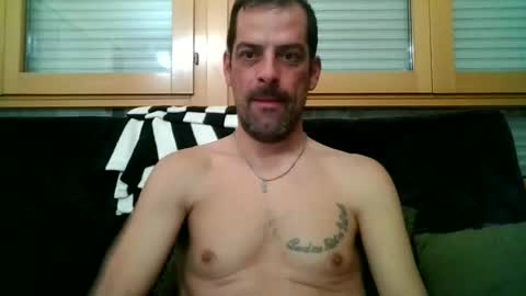 Snapshot of ricardohawtin chatting on March 7, 8:17 pm ricardohawtin online show from March 7, 8:17 pm