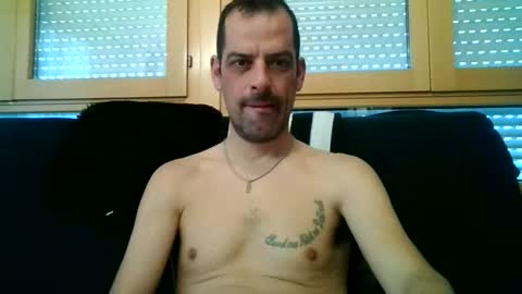 Snapshot of ricardohawtin chatting on April 5, 10:34 am ricardohawtin online show from April 5, 10:34 am