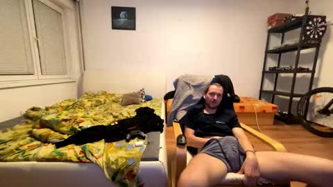 ricciardio online show from October 10, 10:53 pm