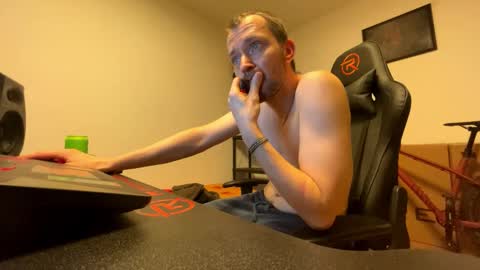 ricciardio online show from October 12, 3:55 pm