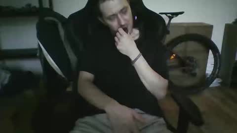 ricciardio online show from October 13, 3:45 pm