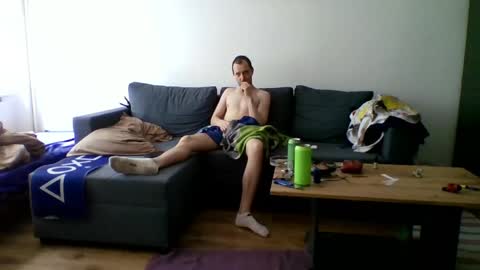 Snapshot of ricciardio chatting on May 28, 8:33 am ricciardio online show from May 28, 8:33 am