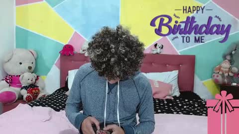 Snapshot of rich_de_la_rosa chatting on December 16, 5:27 am rich and kitty online show from December 16, 5:27 am